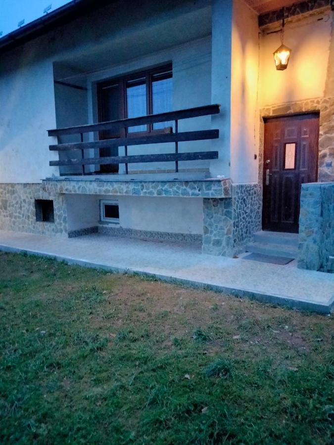Penzion U Krbu Hotel Локет Екстериор снимка