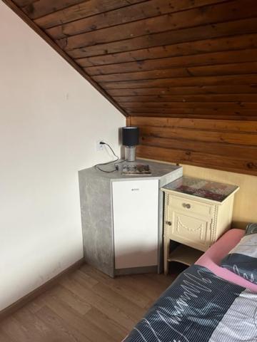 Penzion U Krbu Hotel Локет Екстериор снимка